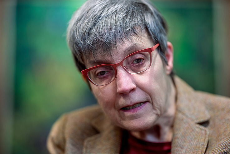 Lynne Morris